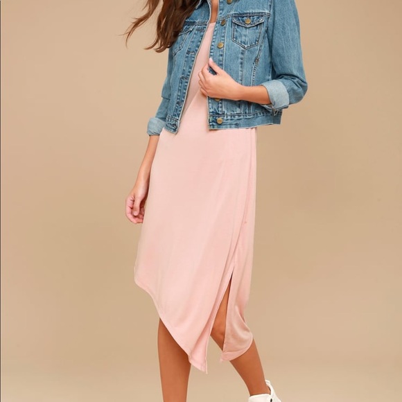 Blush Pink Midi Dress - Picture 2 of 4